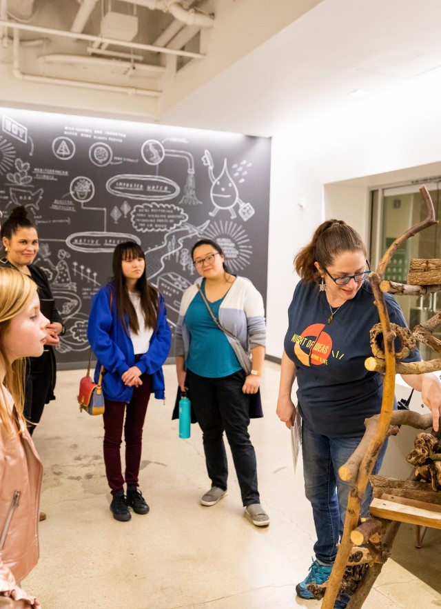 Night of Ideas 2020 - Animal Meet and Greet with Leslie Gordon